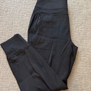 Athleta Venice High Rise Jogger - Medium